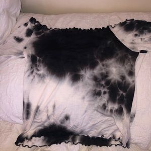 tie-dye off the shoulder shirt